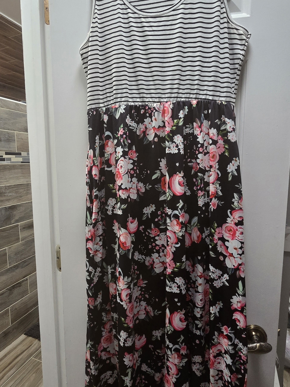 Striped Top Floral Maxi Dress - Black & Pink